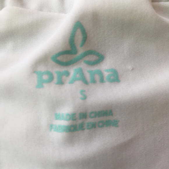 PRANA- Board shorts - Picture 3 of 3